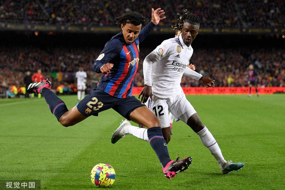 展现出了超 展现出了超