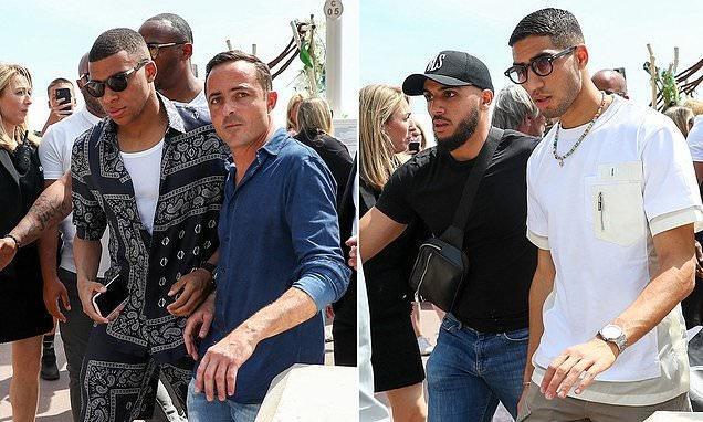 区后柱的攻 区后柱的攻