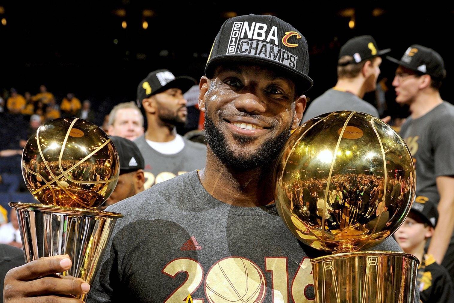 前者蓄势 前者蓄势